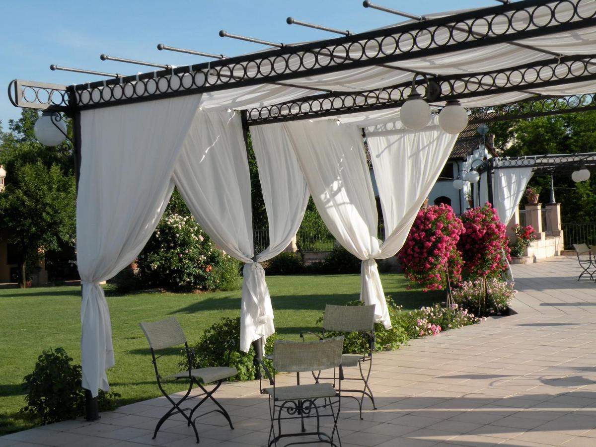Agriturismo Corte Bebbi Bibbiano  Exterior foto